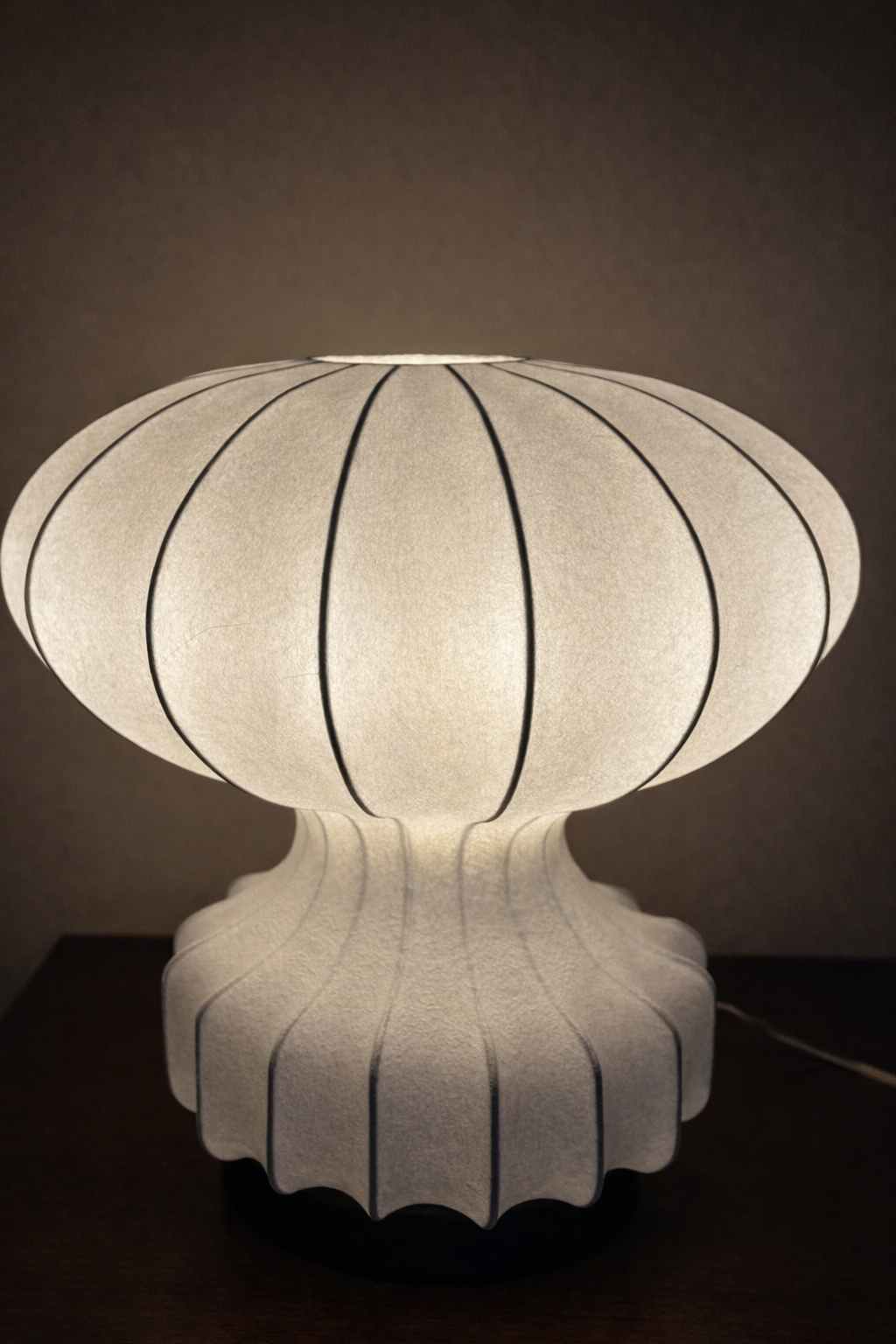 Blimp Table Lamp