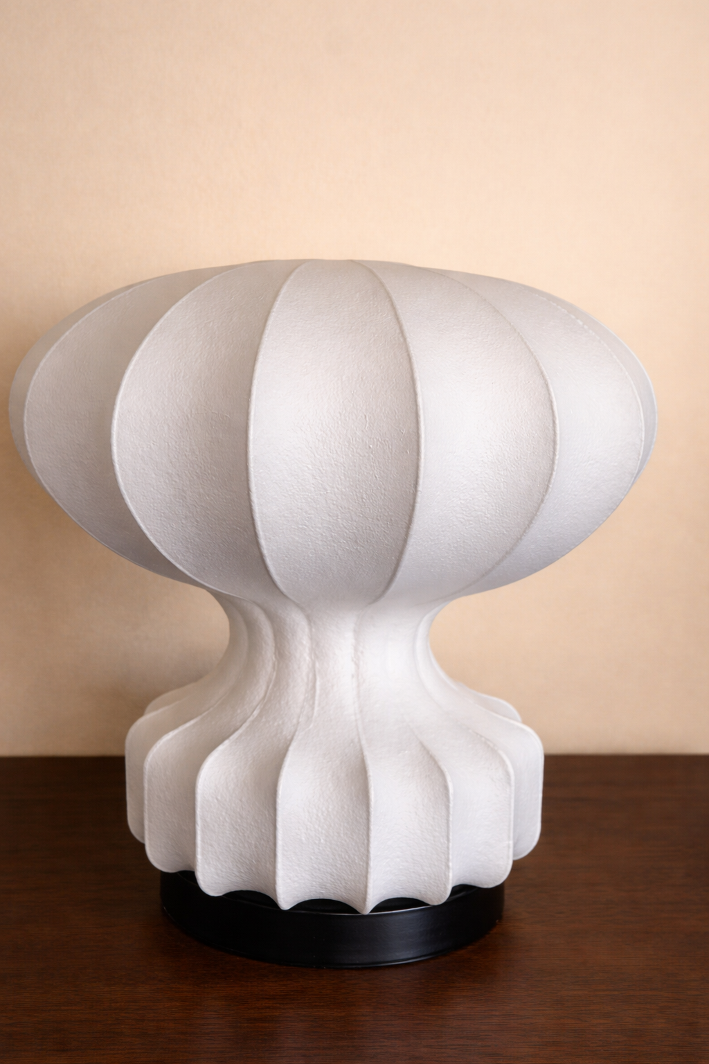 Blimp Table Lamp