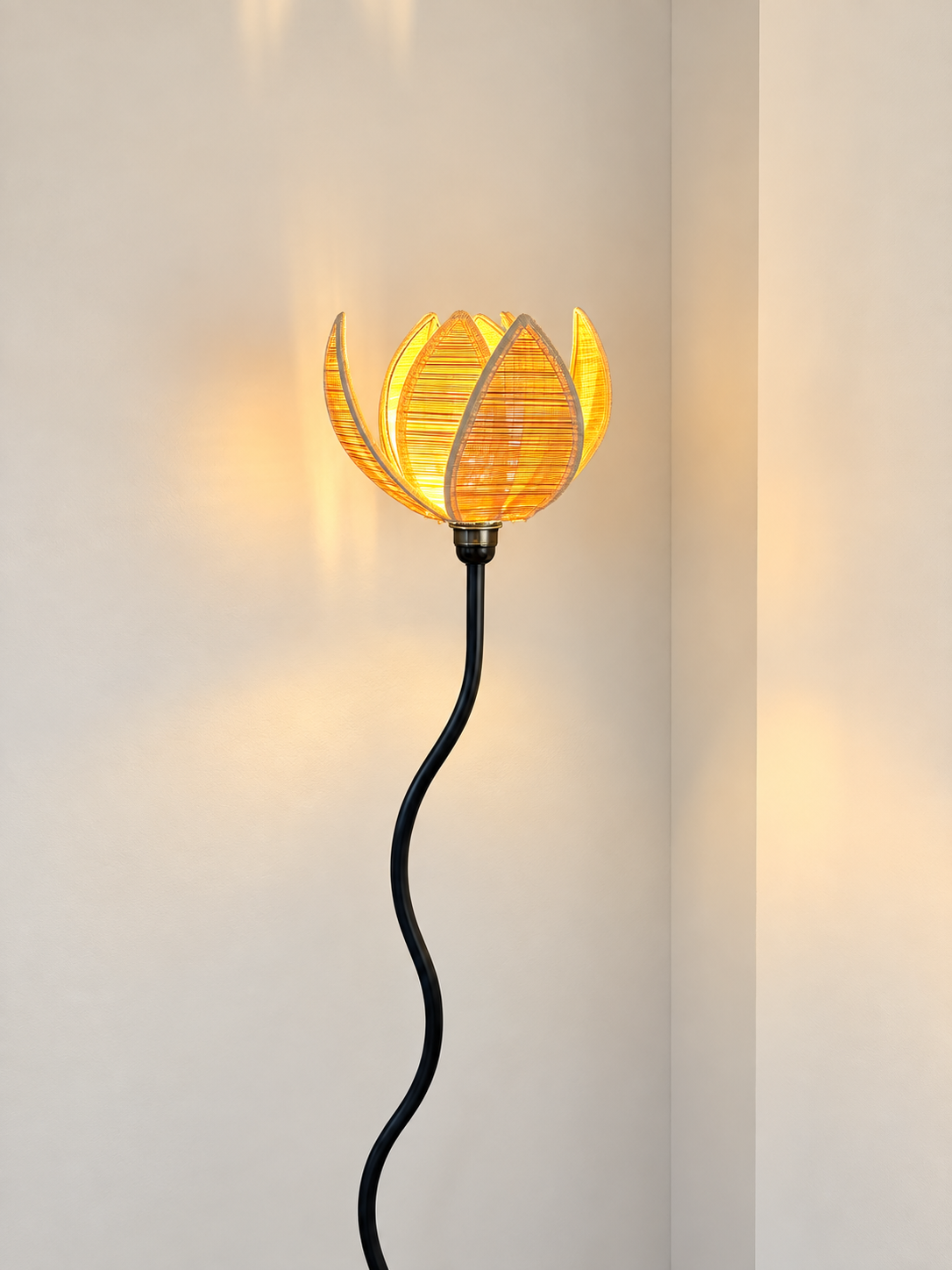 Lotus Floor Lamp