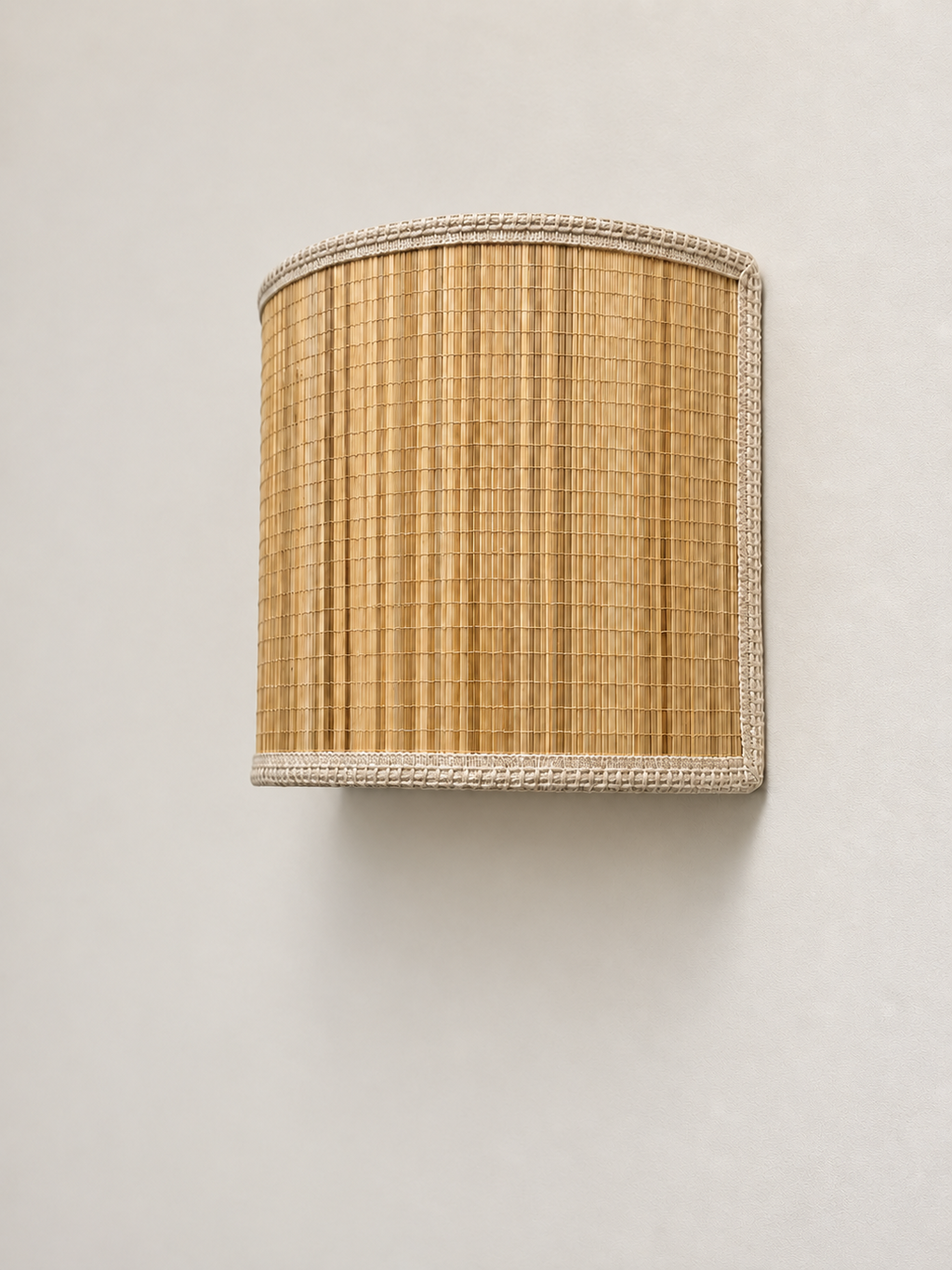 Vana Wall Sconce