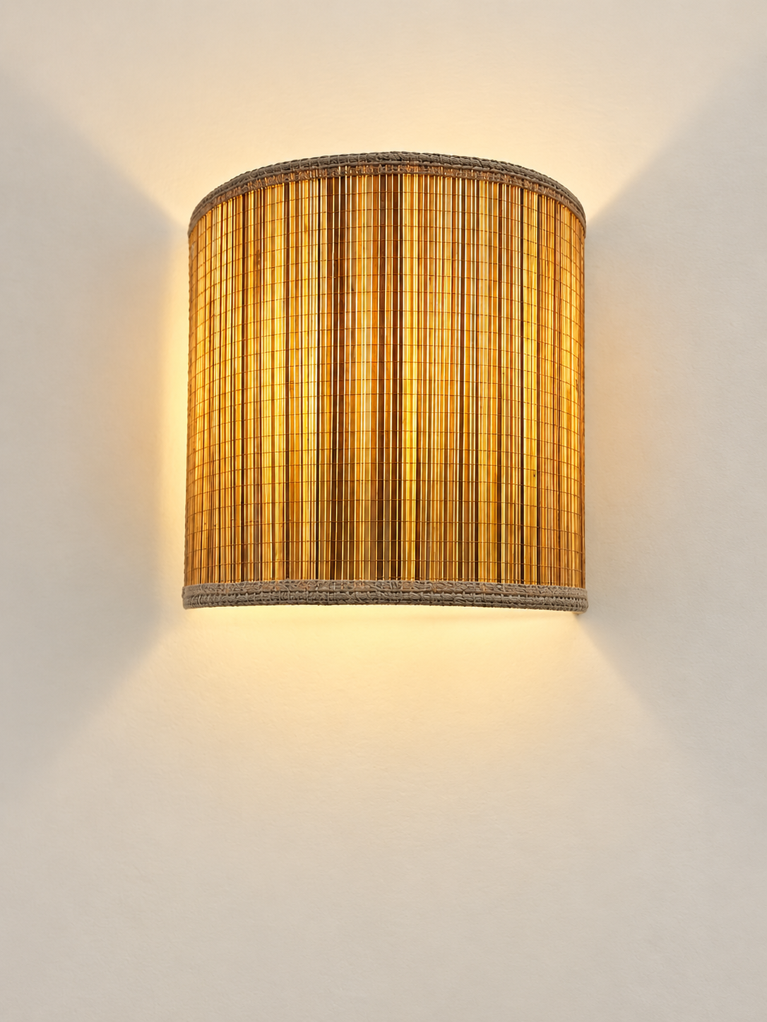 Vana Wall Sconce