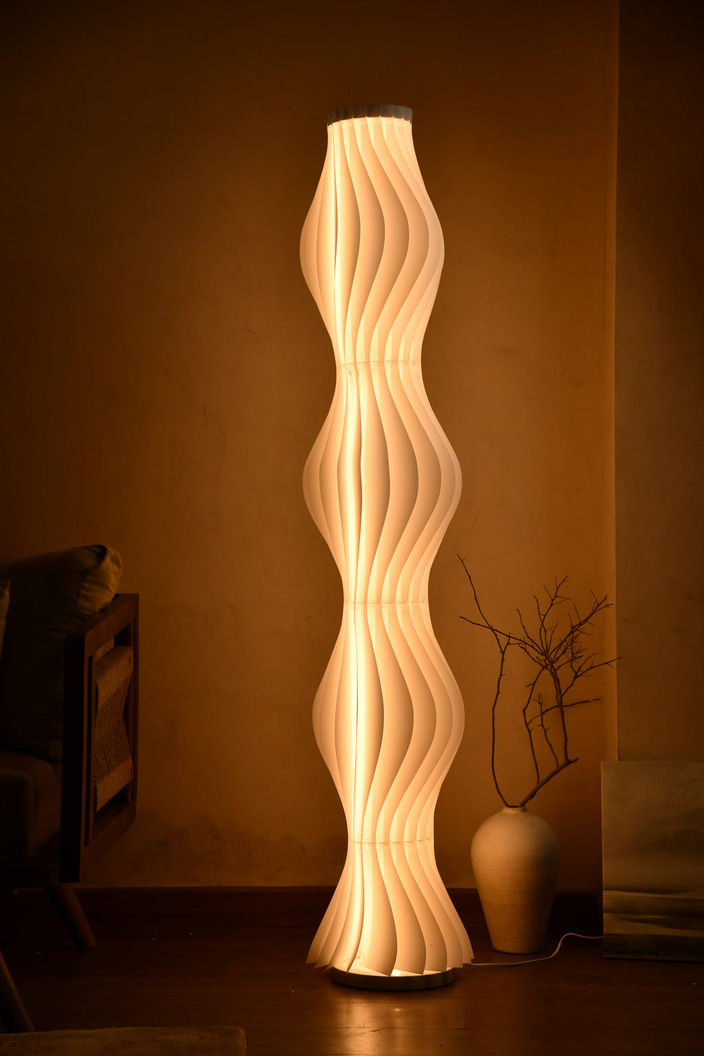 Ripple Floor Lamp