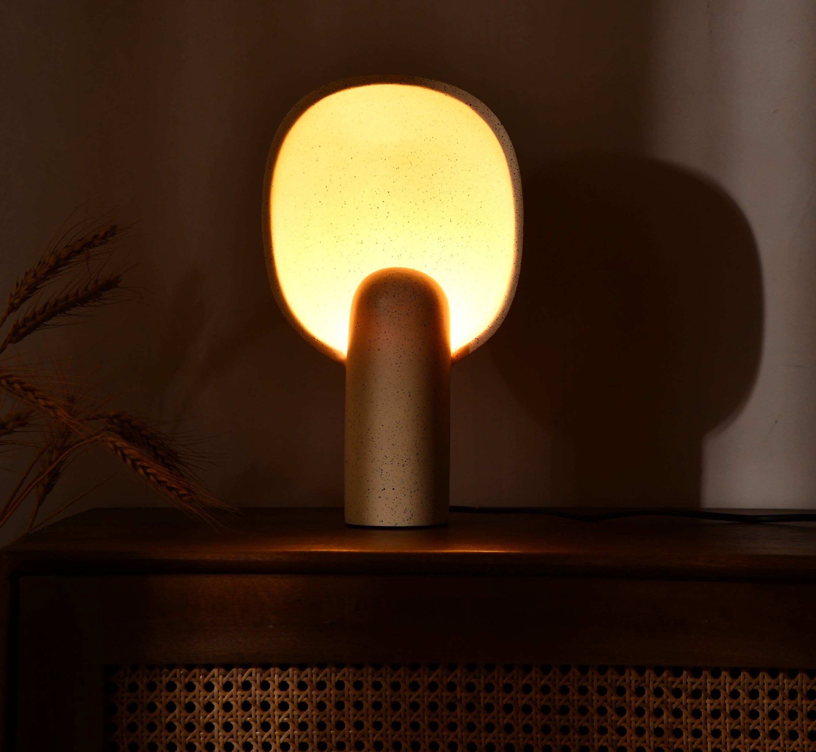 Nido Table Lamp