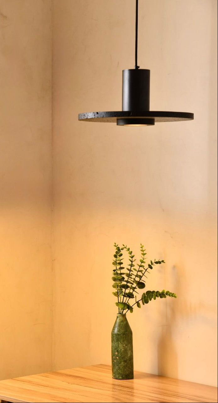 Noir Pendant Lamp