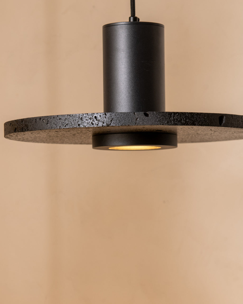 Noir Pendant Lamp