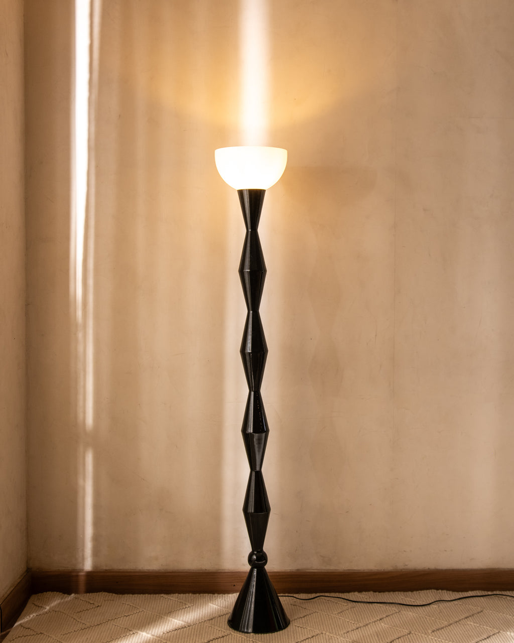 Koro Floor Lamp