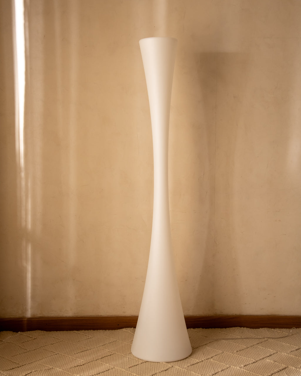 Nova Floor Lamp