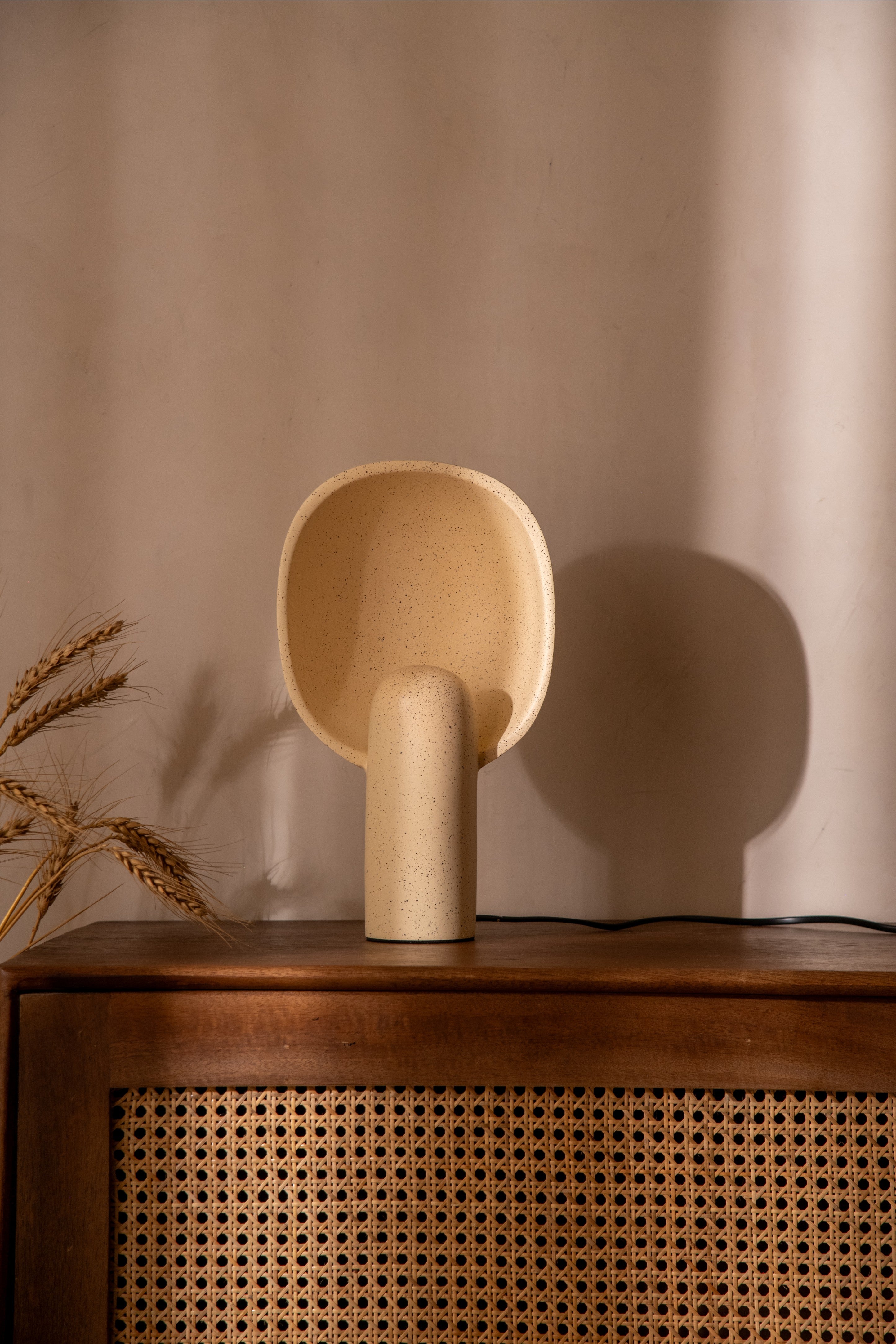 Nido Table Lamp